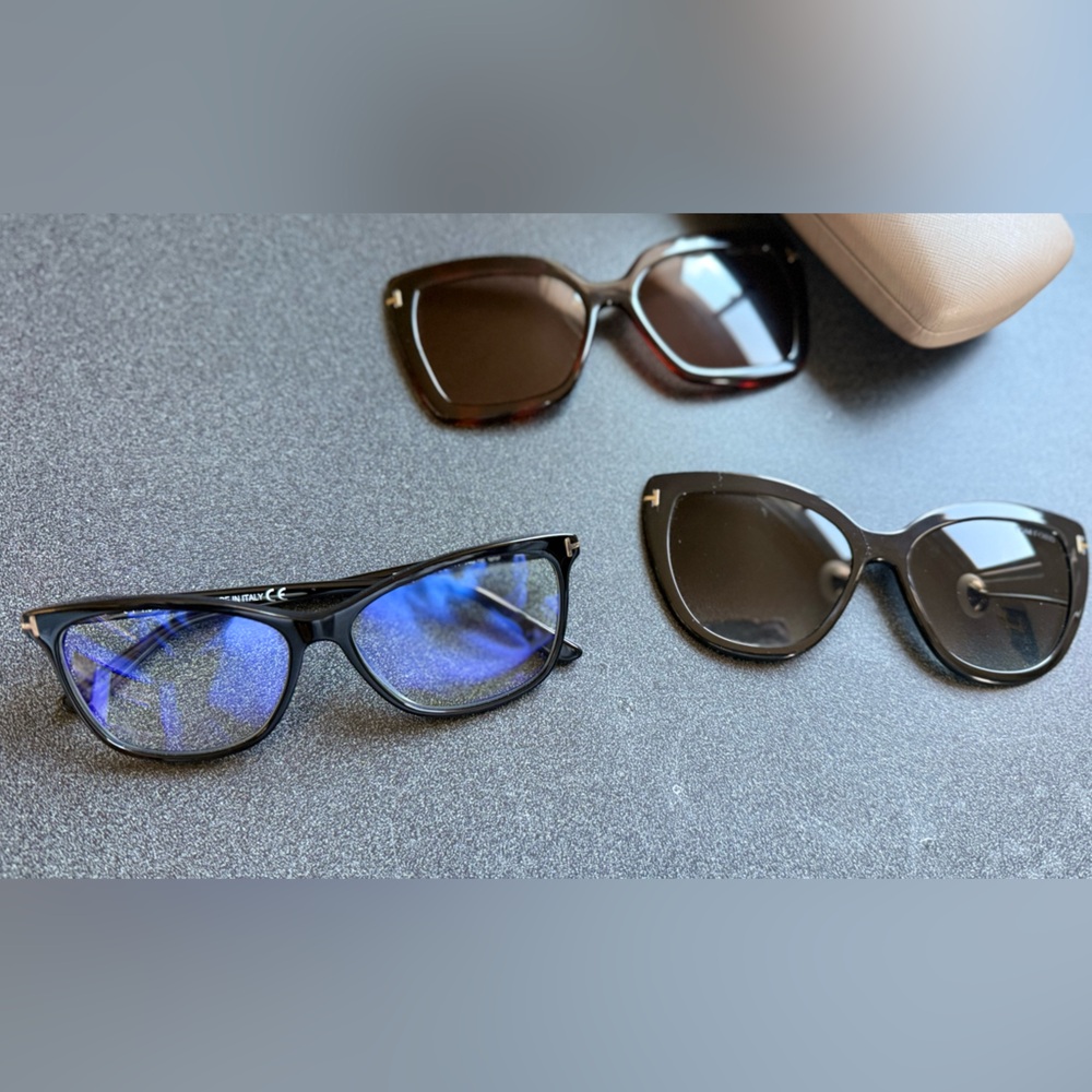 Tom Ford EyeGlasses model TF5690-B